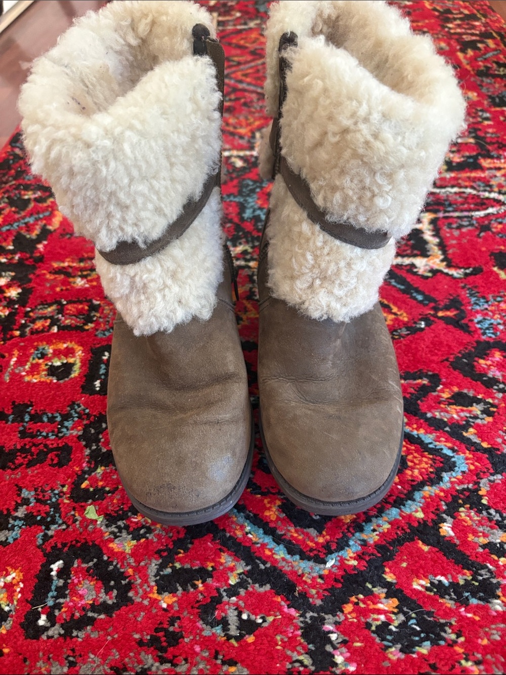 UGG Blayre Shearling Trim Brown Suede Winter Boots size 7